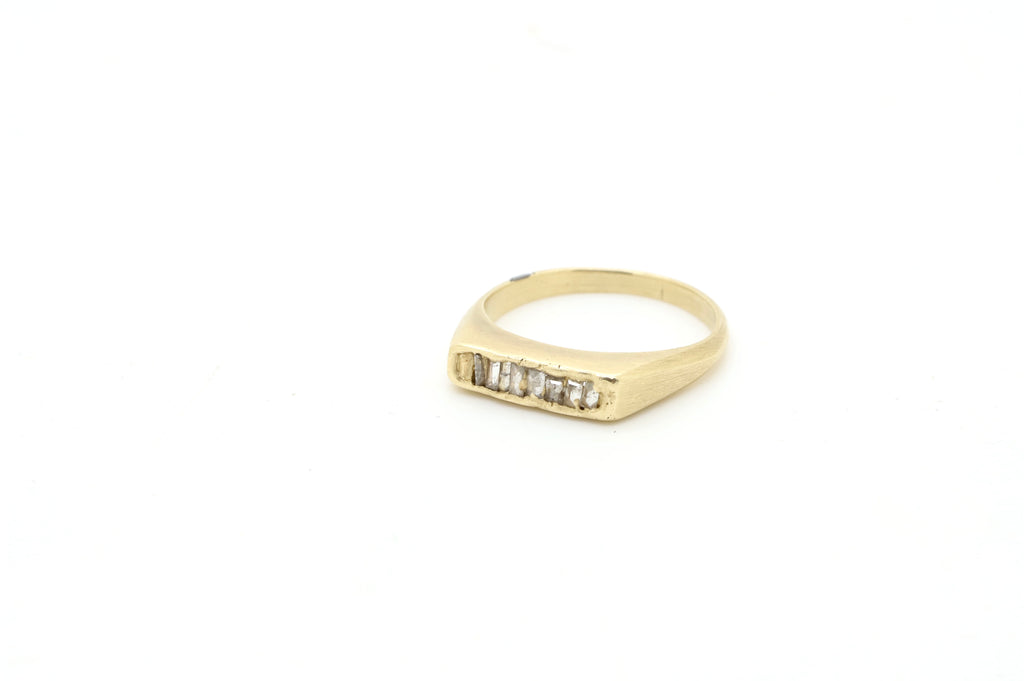 The River Ring in Grey