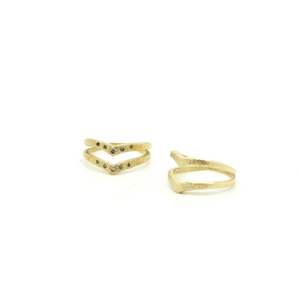 Golden Chevron Diamond Ring